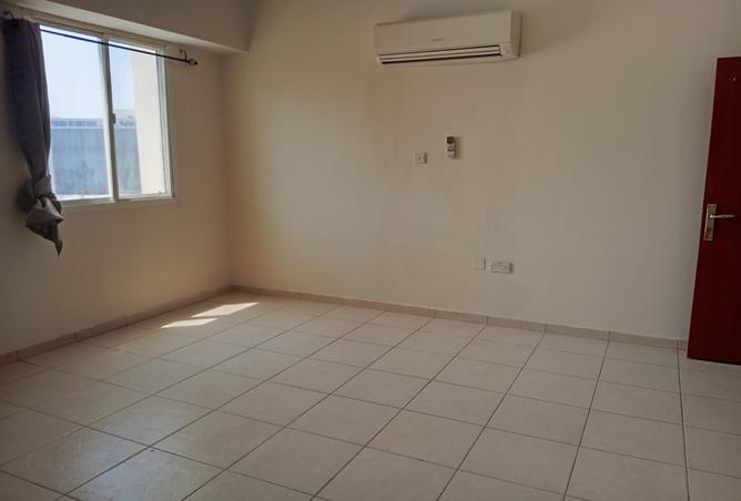 938352 - Property Image 3
