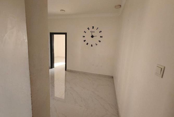 954164 - Property Main Image