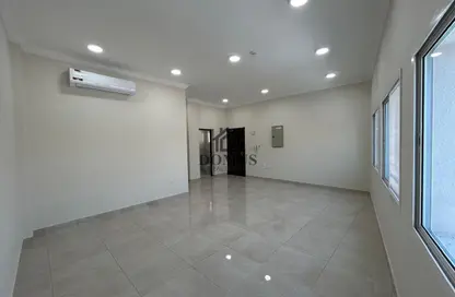 Apartment - 2 Bedrooms - 2 Bathrooms for rent in Tadmur Street - Old Airport Road - Doha