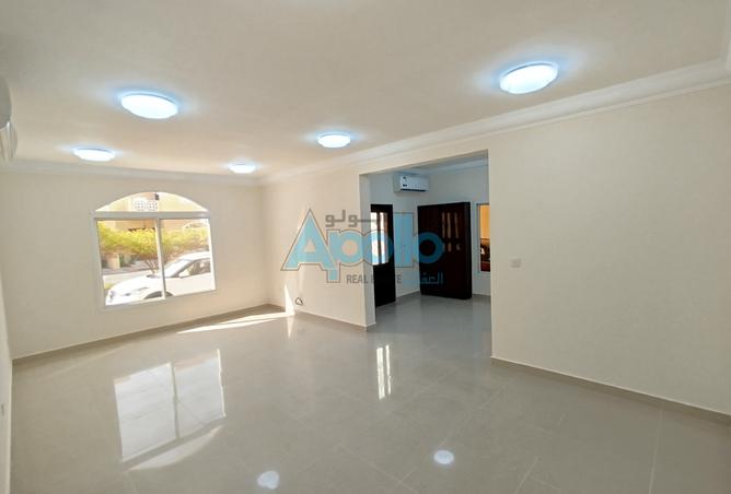 1000174 - Property Main Image