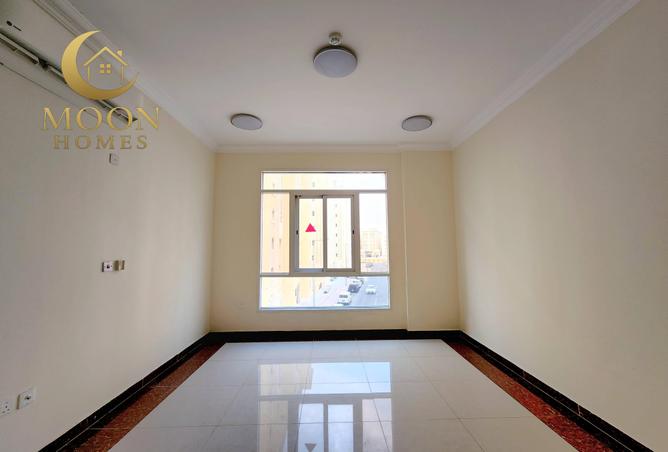 981141 - Property Image 2