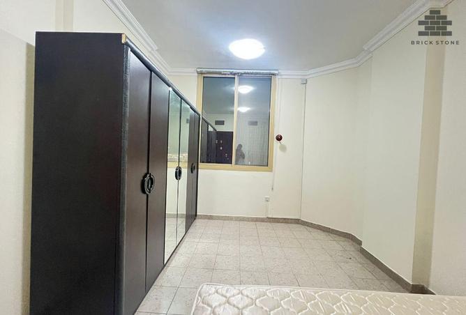 981071 - Property Image 3