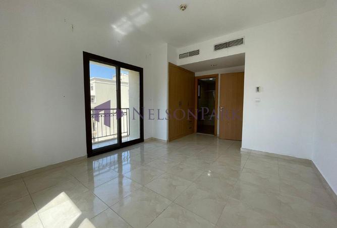 951839 - Property Image 3