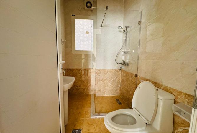 951678 - Property Image 2
