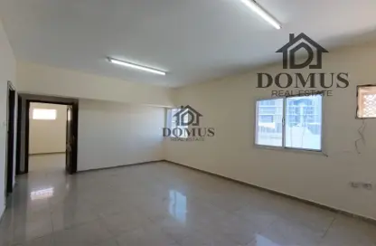 Apartment - 2 Bedrooms - 1 Bathroom for rent in Musheireb - Musheireb - Doha