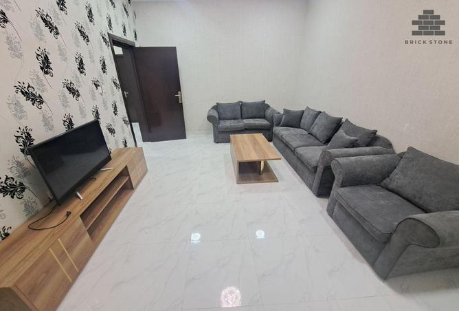 932823 - Property Image 3
