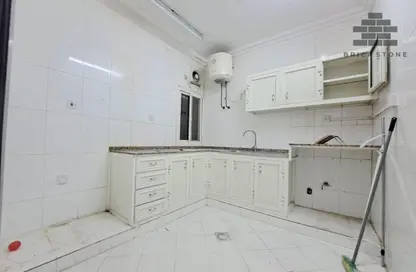 Apartment - 2 Bedrooms - 2 Bathrooms for rent in Fereej Abdul Aziz - Fereej Abdul Aziz - Doha