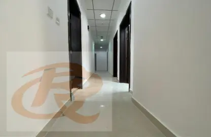 Hall / Corridor image for: Apartment - 2 Bedrooms - 2 Bathrooms for rent in Al Khalidiya Street - Najma - Doha, Image 1