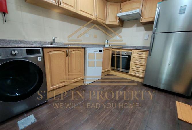 951645 - Property Image 2