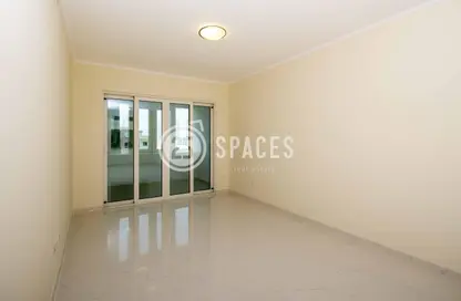 Apartment - 3 Bedrooms - 3 Bathrooms for rent in Viva East - Viva Bahriyah - The Pearl Island - Doha