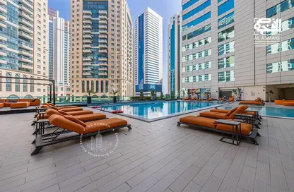 Duplex - 3 Bedrooms - 4 Bathrooms for rent in Beverly Hills Tower - West Bay - West Bay - Doha