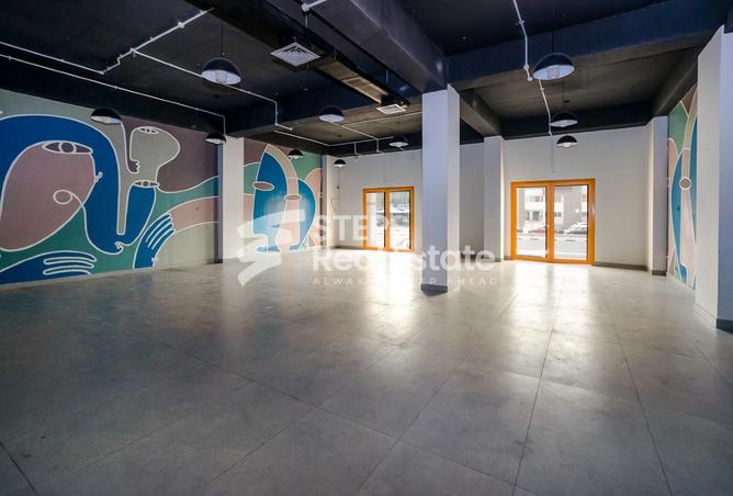 955320 - Property Image 2