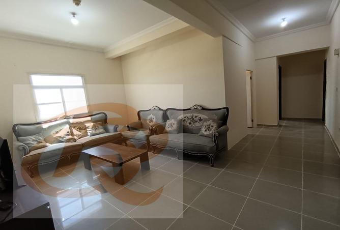 Apartment - 2 Bedrooms - 2 Bathrooms for rent in Y Village 2 - Al Messila - Doha