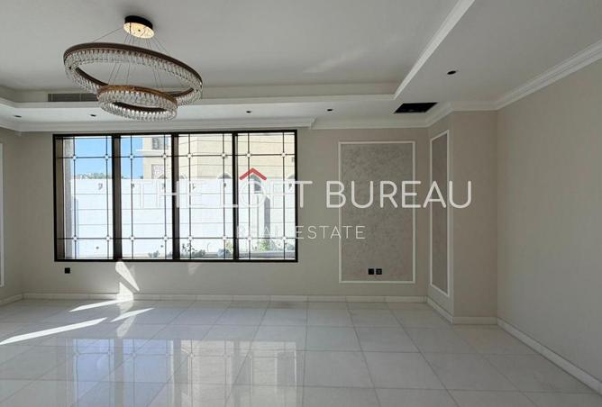 1004632 - Property Image 3