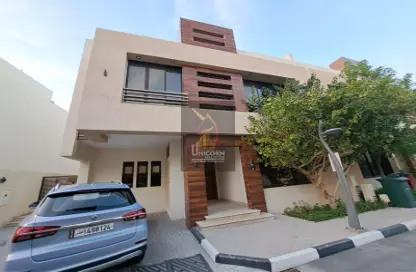 Compound - 4 Bedrooms - 5 Bathrooms for rent in Old Airport Road - Old Airport Road - Doha