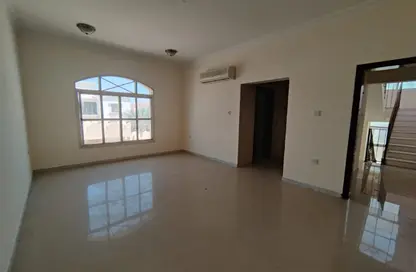 Villa - 6 Bedrooms - 5 Bathrooms for rent in Ain Khalid Gate - Ain Khaled - Doha