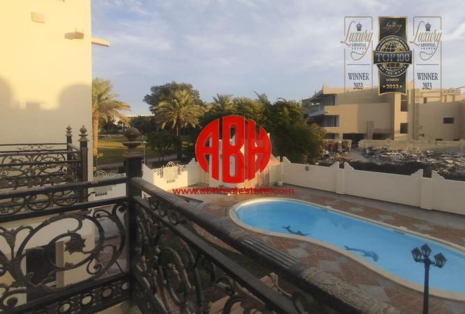 مجمع سكني - 3 غرف نوم - 4 حمامات للايجار في فلل واست باي لاغون - وست باي لاجون - بحيرة وست لاجون - الدوحة