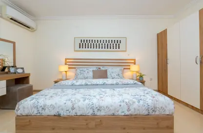 Villa - 4 Bedrooms - 4 Bathrooms for rent in Ezdan Village 4 - Ezdan Village - Al Wakra