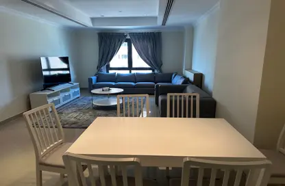 Apartment - 1 Bedroom - 2 Bathrooms for rent in East Porto Drive - Porto Arabia - The Pearl Island - Doha