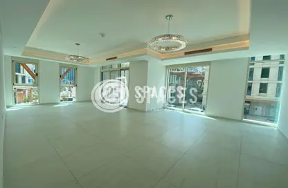 Apartment - 2 Bedrooms - 3 Bathrooms for rent in Gewan Island - The Pearl Island - Doha