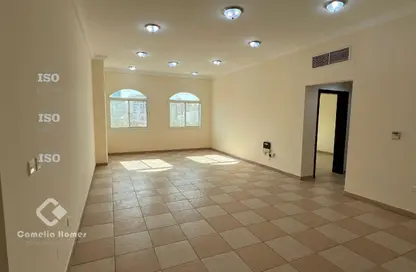 Apartment - 3 Bedrooms - 3 Bathrooms for rent in Fereej Bin Mahmoud North - Fereej Bin Mahmoud - Doha
