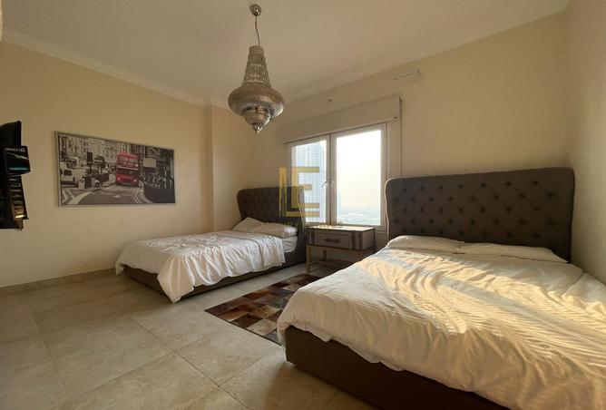 986852 - Property Image 2