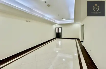 Empty Room image for: Apartment - 3 Bedrooms - 3 Bathrooms for rent in Najma Street - Najma - Doha, Image 1