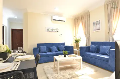 Living / Dining Room image for: Apartment - 3 Bedrooms - 2 Bathrooms for rent in Al Wakra - Al Wakra - Al Wakrah - Al Wakra, Image 1