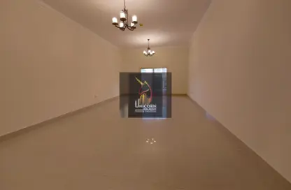 شقة - 3 غرف نوم - 4 حمامات للايجار في جنوب فوكس هيلس - فوكس هيلز - الوسيل