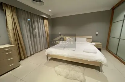Apartment - 1 Bedroom - 2 Bathrooms for rent in Al Sadd Tourist Apartments - Al Sadd - Doha