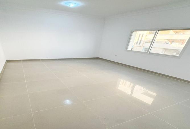 996764 - Property Image 3