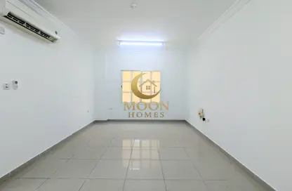 شقة - 3 غرف نوم - 2 حمامات للايجار في المنتزه - الدوحة