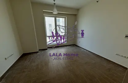 Apartment - 3 Bedrooms - 5 Bathrooms for rent in Viva West - Viva Bahriyah - The Pearl Island - Doha