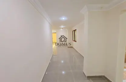 Apartment - 2 Bedrooms - 2 Bathrooms for rent in Bin Omran - Fereej Bin Omran - Doha