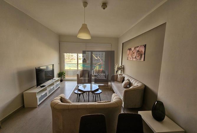 991425 - Property Image 2