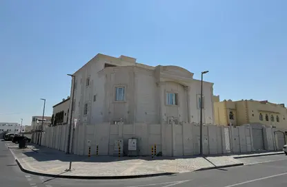 Villa - 7+ Bedrooms - 7+ Bathrooms for sale in Muaither North - Muaither Area - Doha