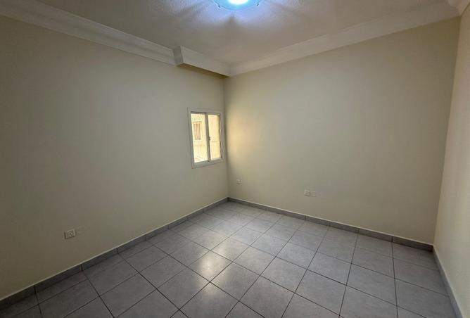 1002310 - Property Image 2