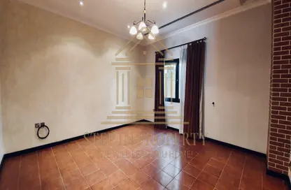 مجمع سكني - 4 غرف نوم - 5 حمامات للايجار في الثمامة - الثمامة - الدوحة