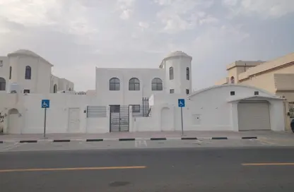 فيلا - استوديو - 6 حمامات للايجار في مدينة خليفة شمال - مدينة خليفة - الدوحة