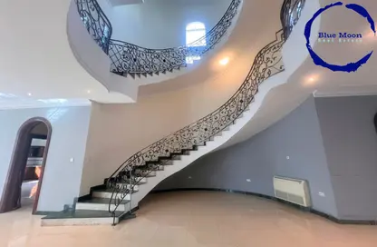 Villa - 5 Bedrooms - 6 Bathrooms for rent in West Bay Lagoon Street - West Bay Lagoon - Doha