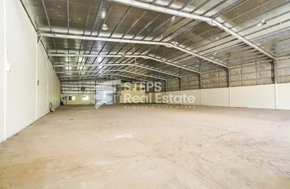 Warehouse - Studio for rent in Industrial Area 5 - Industrial Area - Industrial Area - Doha