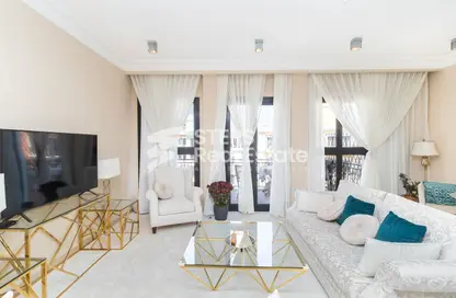 Apartment - 1 Bedroom - 2 Bathrooms for sale in Mercato - Qanat Quartier - The Pearl Island - Doha