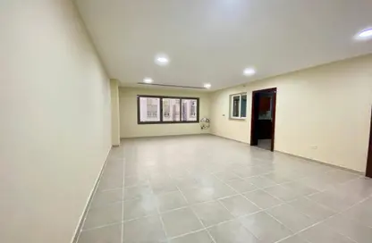 Apartment - 3 Bedrooms - 4 Bathrooms for rent in Fereej Bin Mahmoud South - Fereej Bin Mahmoud - Doha