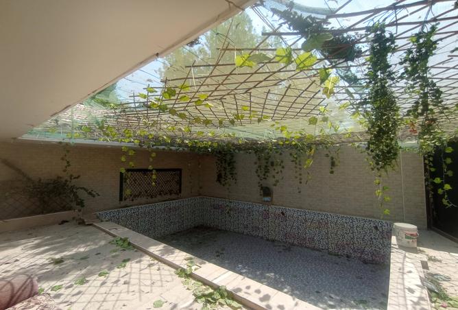 954717 - Property Image 2