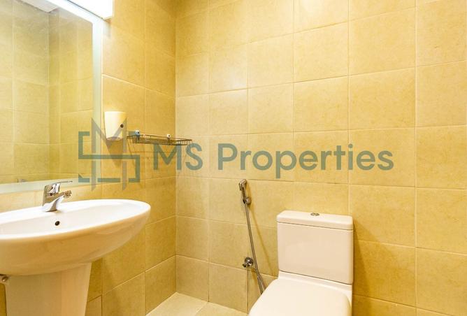 951443 - Property Image 3
