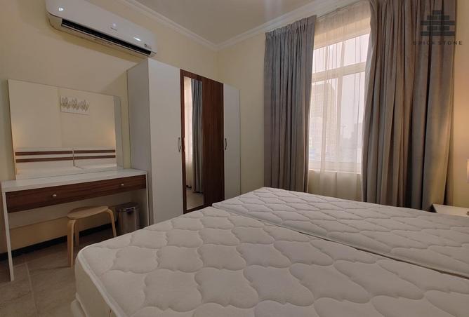 905835 - Property Image 3