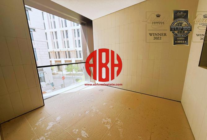 936092 - Property Image 2