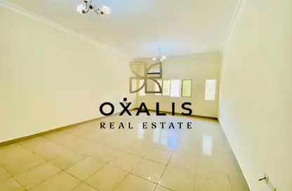 شقة - 2 غرف نوم - 3 حمامات للايجار في شارع المنتزه - المنتزه - الدوحة