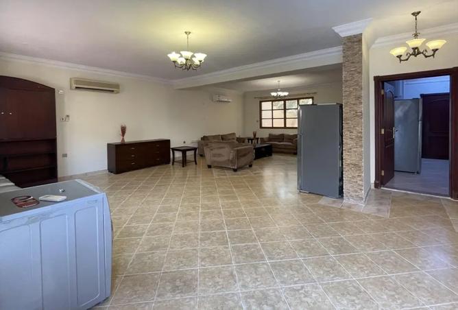 940800 - Property Image 2