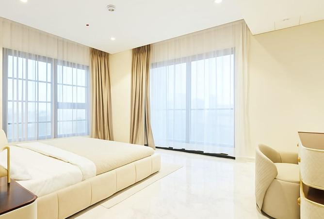 982424 - Property Image 3